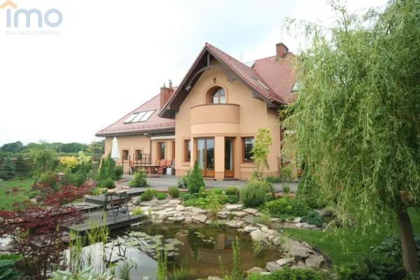 opolskie, krapkowicki, Zdzieszowice, Oleszka, Dom na osiedlu, poczuj klimat JuraParku